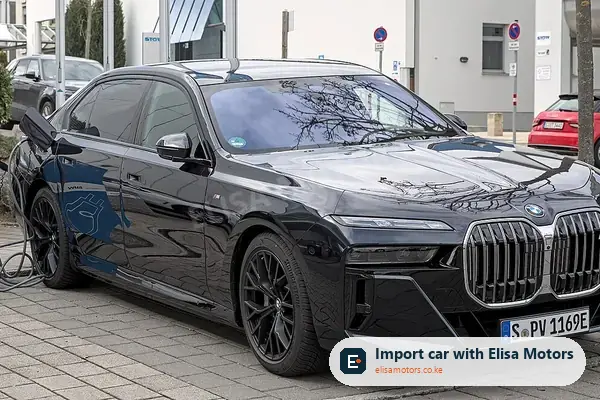 BMW i7 sedan for sale in Kenya, import from UK and Japan, photo 3