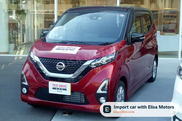 Nissan Dayz hatchback for sale in Kenya, import from Japan, photo 3