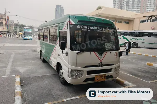 Toyota Coaster EX 4.0 Diesel Automatic bus for sale in Kenya, import from Japan, photo 2