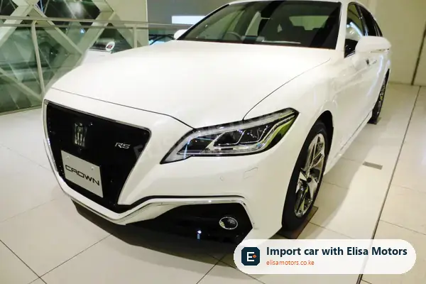 Toyota Crown sedan for sale in Kenya, import from Japan, photo 3