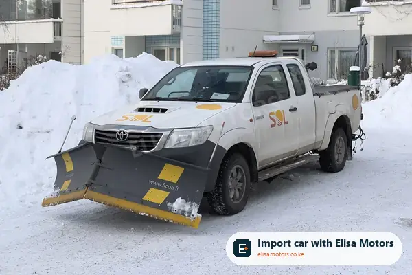 Toyota Hilux pickup for sale in Kenya, import from South Africa, UK and Japan, photo 3